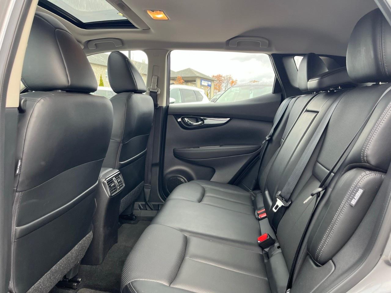 2023 Nissan Qashqai AWD SL CVT Photo