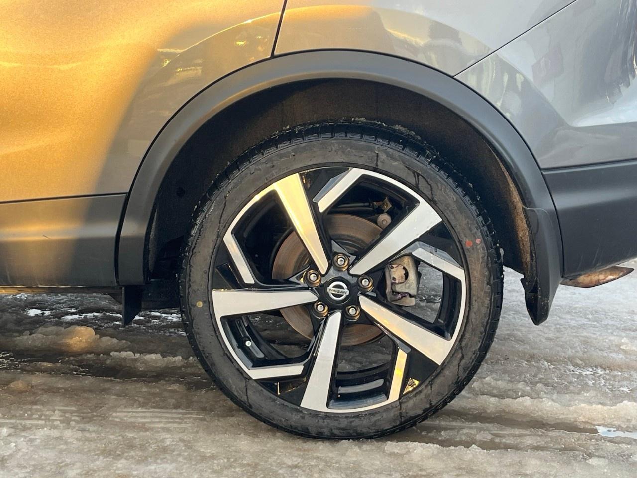 2023 Nissan Qashqai AWD SL CVT Photo