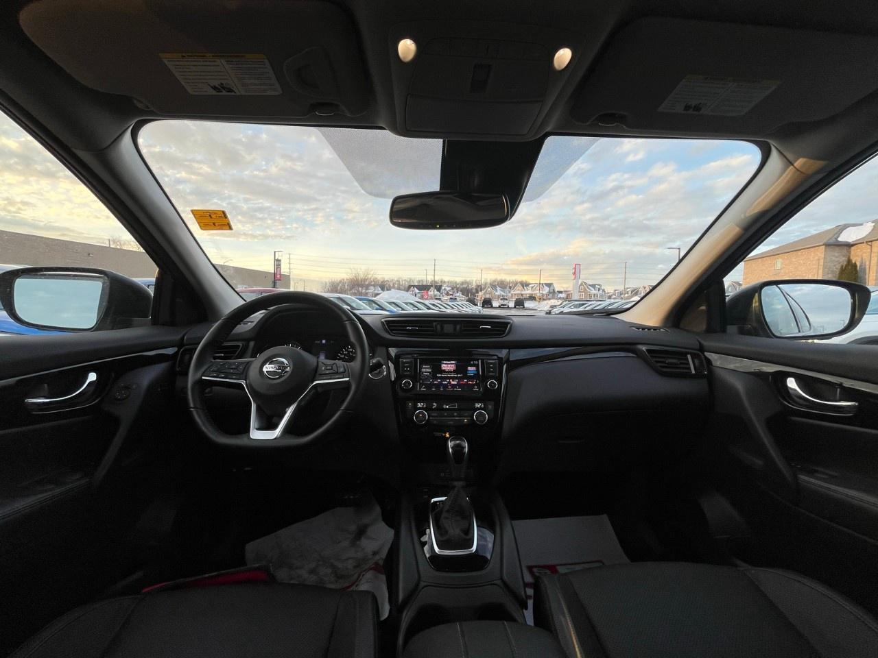 2023 Nissan Qashqai AWD SL CVT Photo