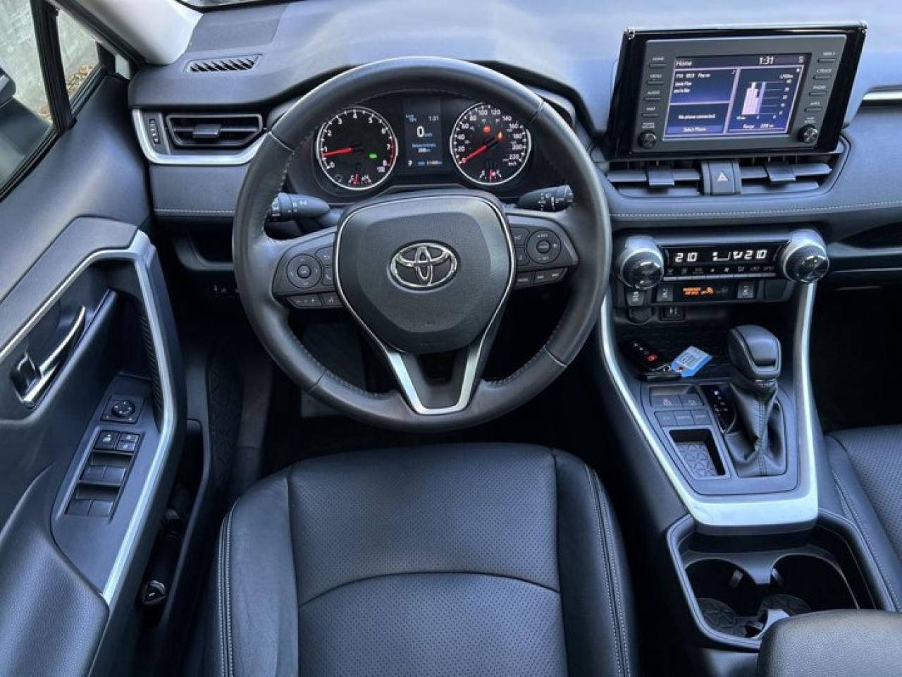 2019 Toyota RAV4 XLE Photo