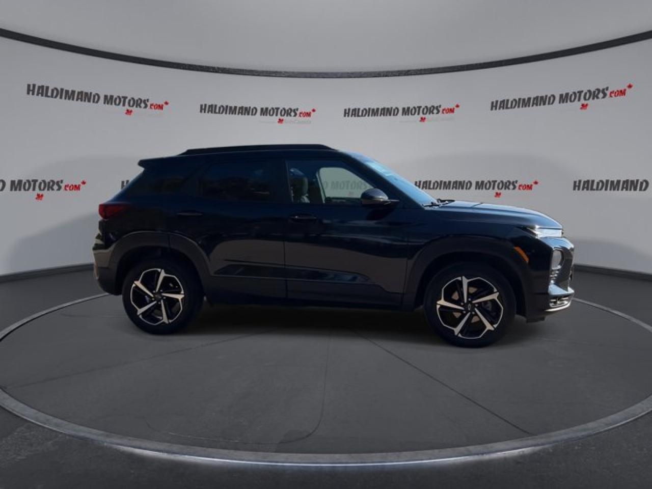 2023 Chevrolet TrailBlazer RS AWD | Remote Start | Panoramic Roof | Leather Seats Photo