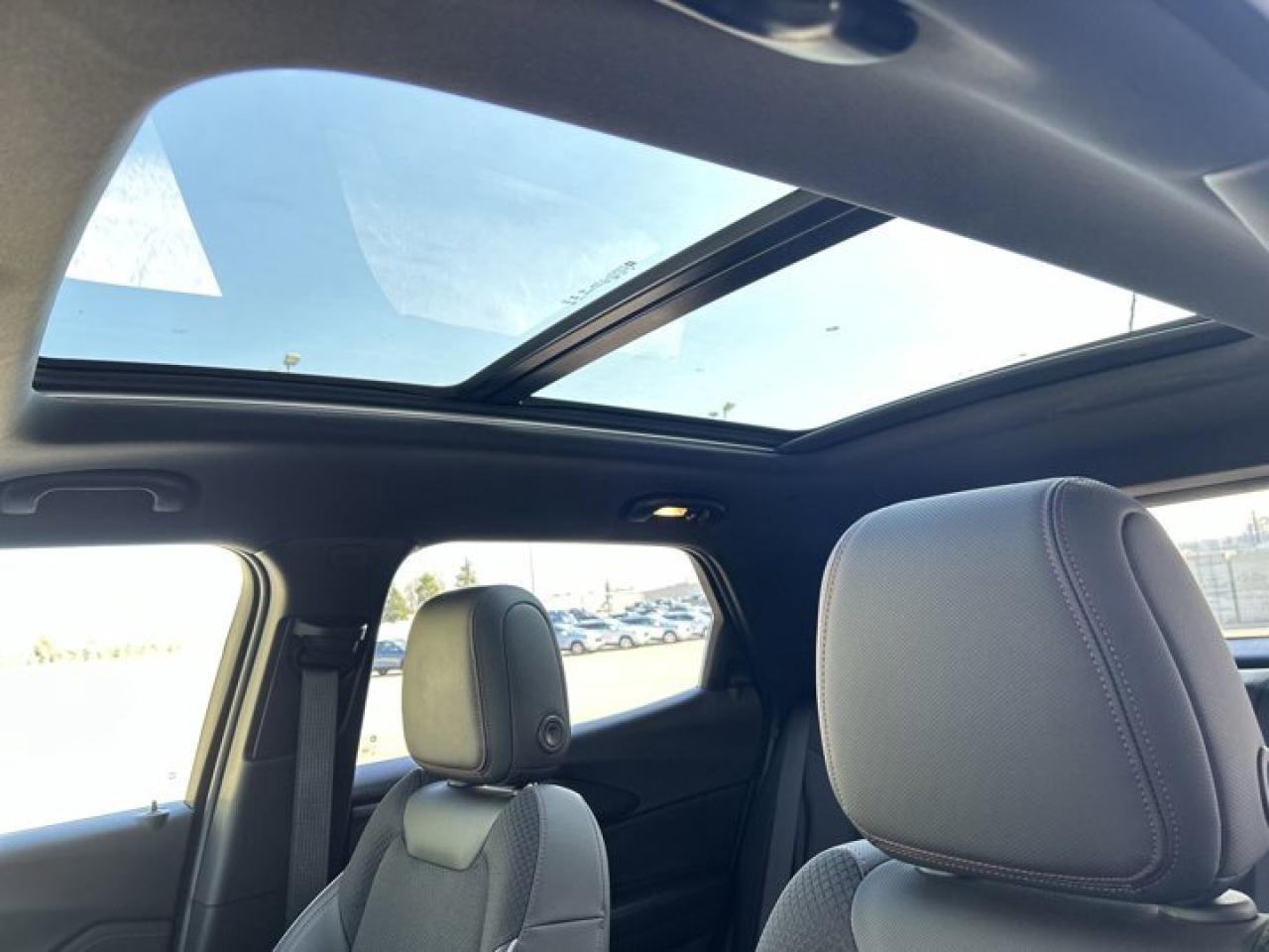 2023 Chevrolet TrailBlazer RS AWD | Remote Start | Panoramic Roof | Leather Seats Photo