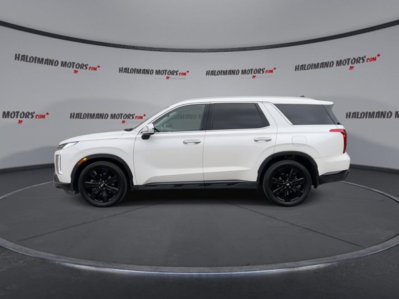 2023 Hyundai PALISADE Urban 7-Passenger AWD | 360 Camera | 2nd Row Captain Seats Photo4