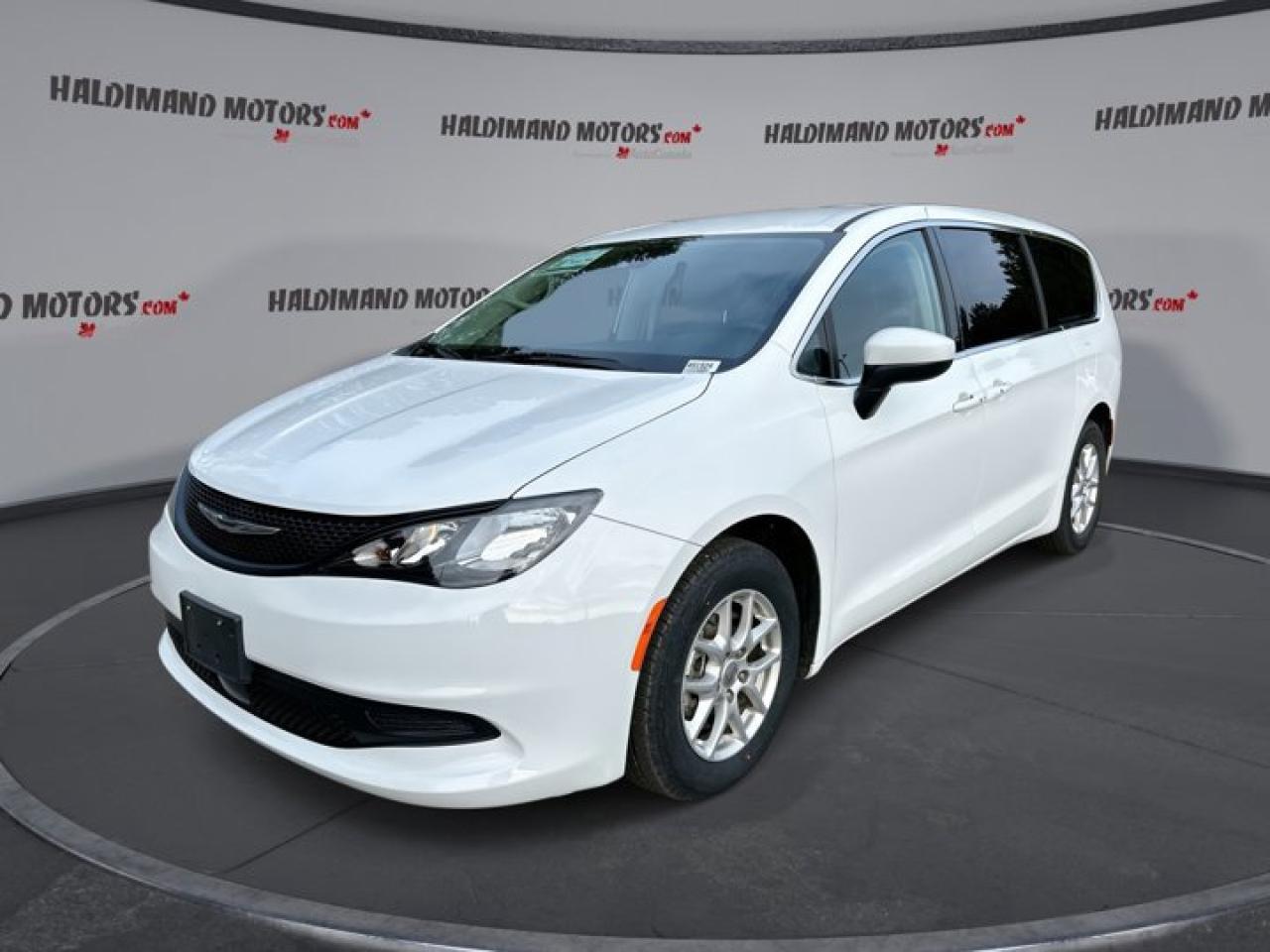 2023 Dodge Grand Caravan SXT | 2nd Row Captain Seats | Heated Seats | Remote Start Photo0