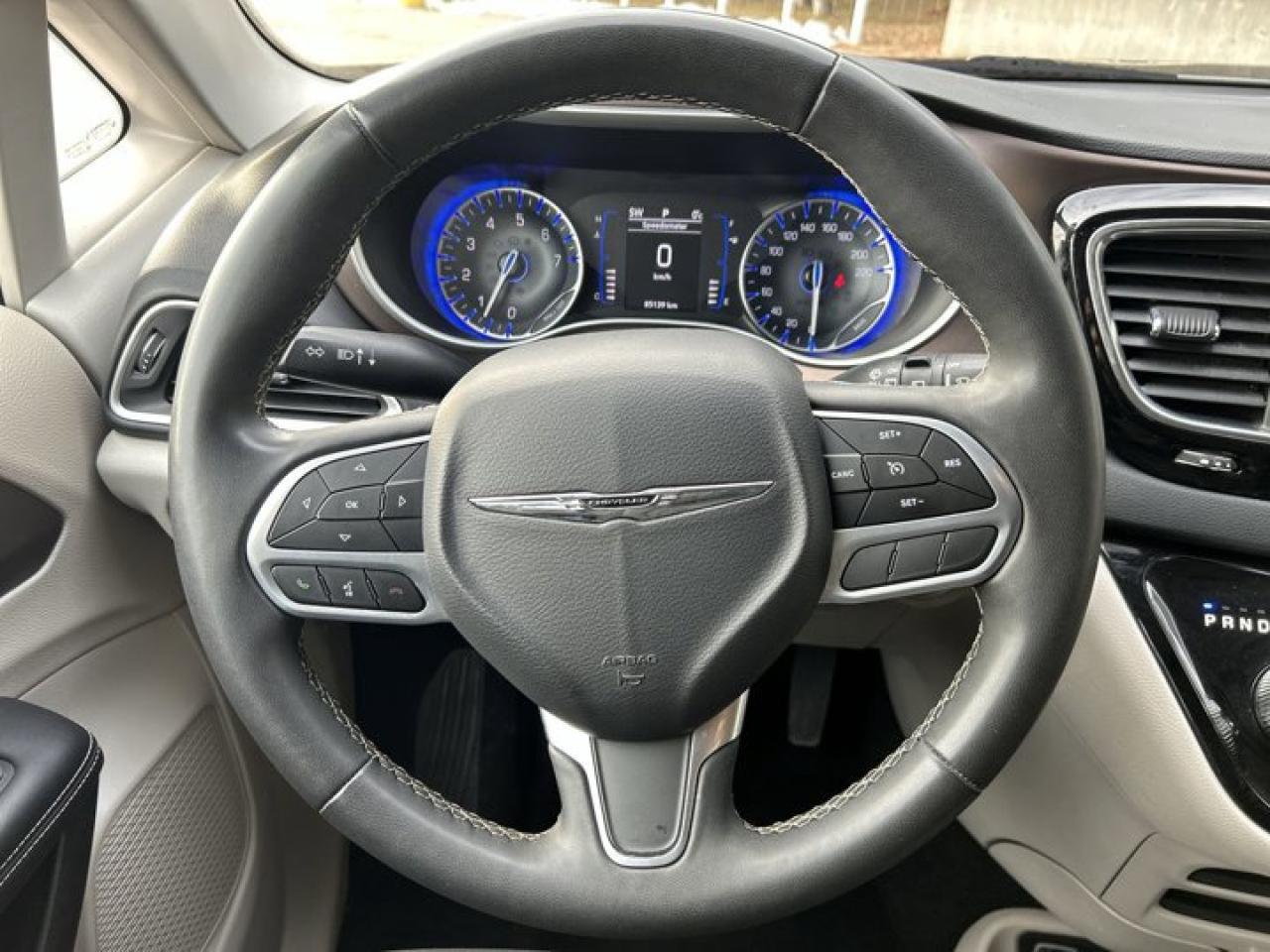 2023 Dodge Grand Caravan SXT | 2nd Row Captain Seats | Heated Seats | Remote Start Photo