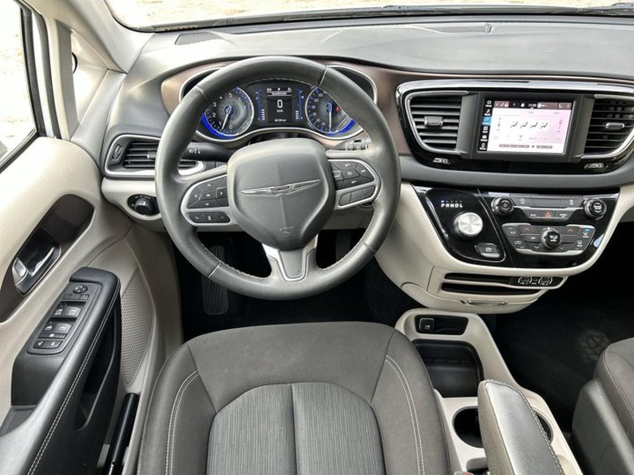 2023 Dodge Grand Caravan SXT | 2nd Row Captain Seats | Heated Seats | Remote Start Photo