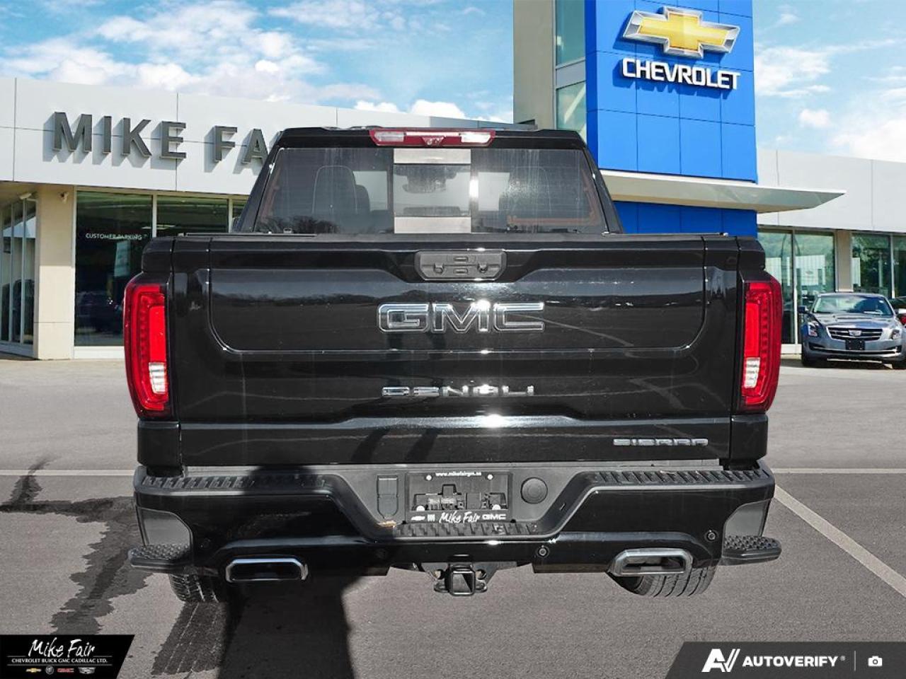2023 GMC Sierra 1500 Denali Ultimate Photo4