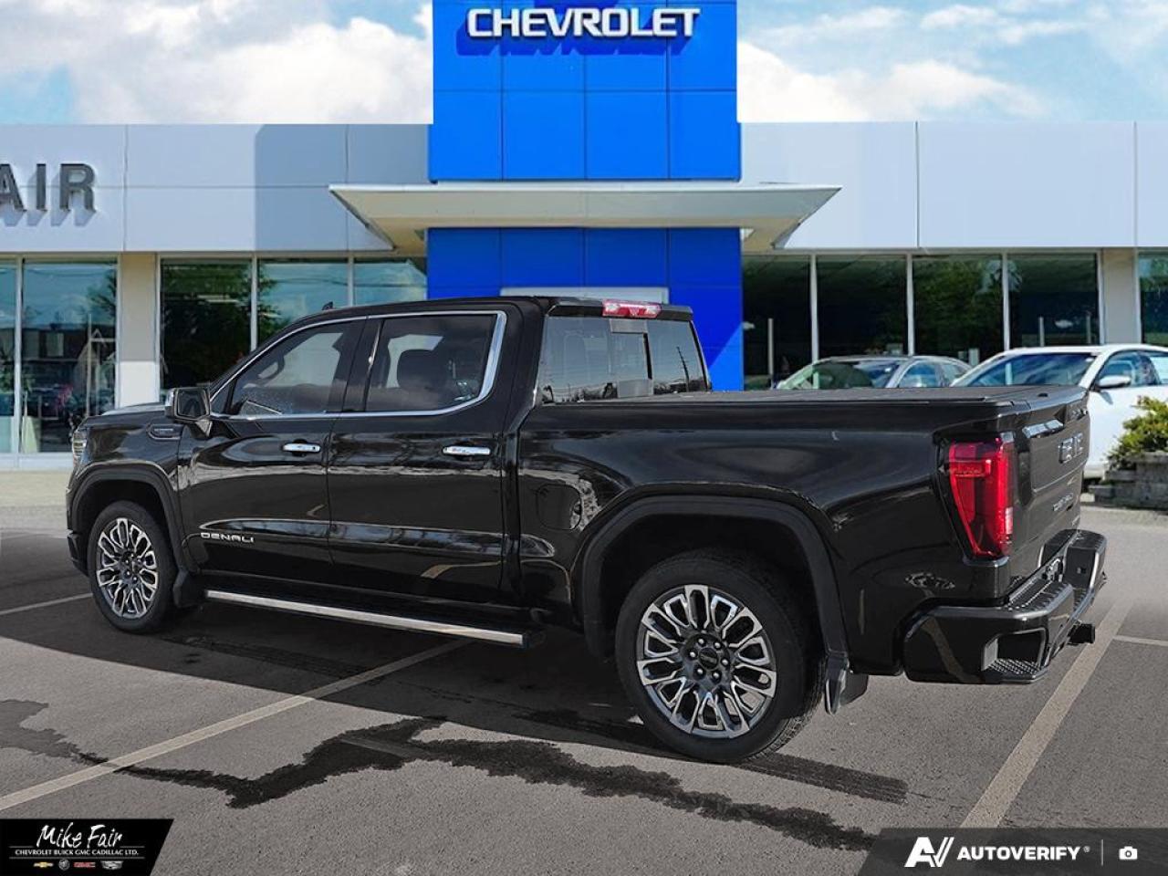 2023 GMC Sierra 1500 Denali Ultimate Photo