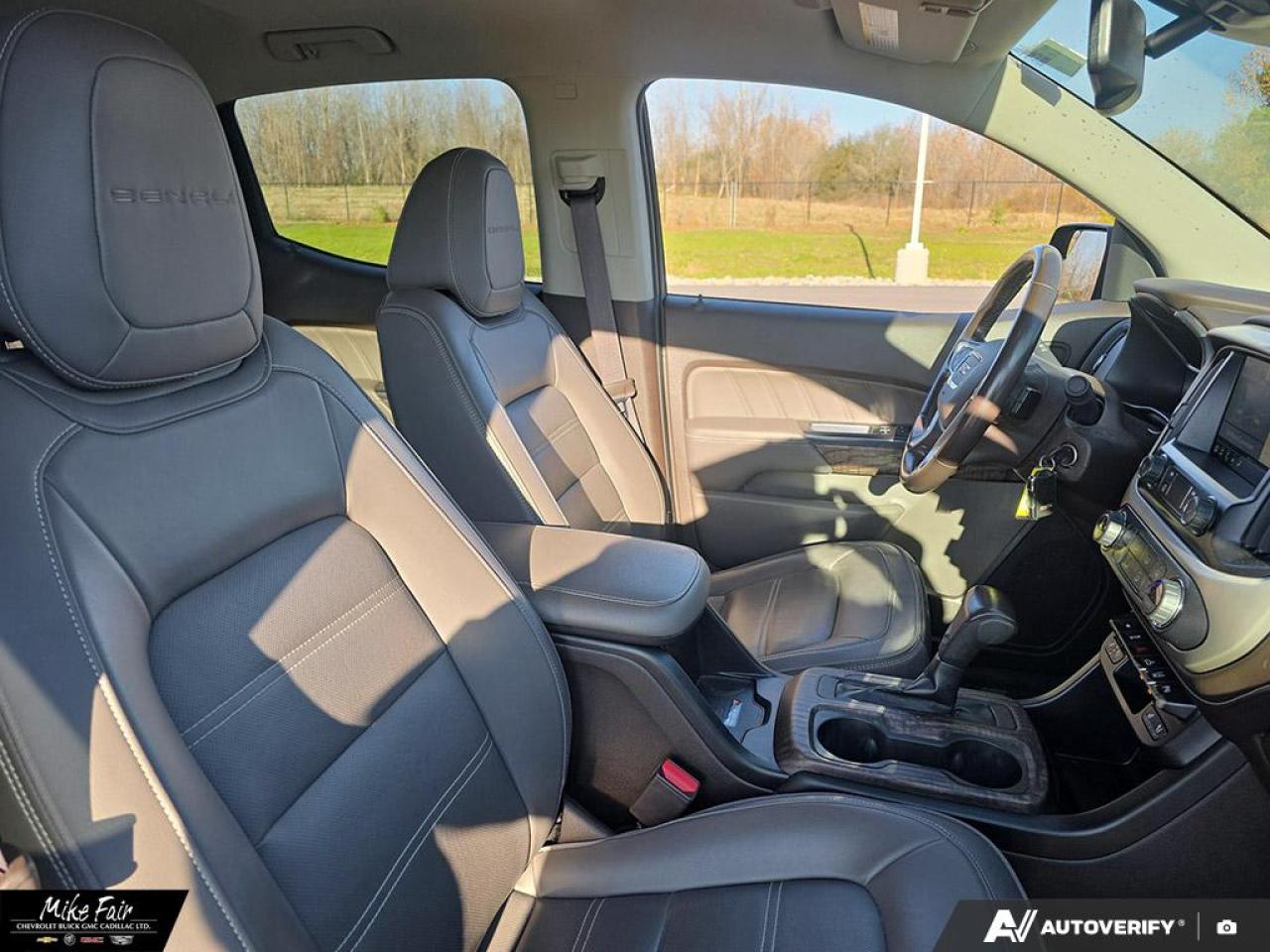 2021 GMC Canyon Denali Photo