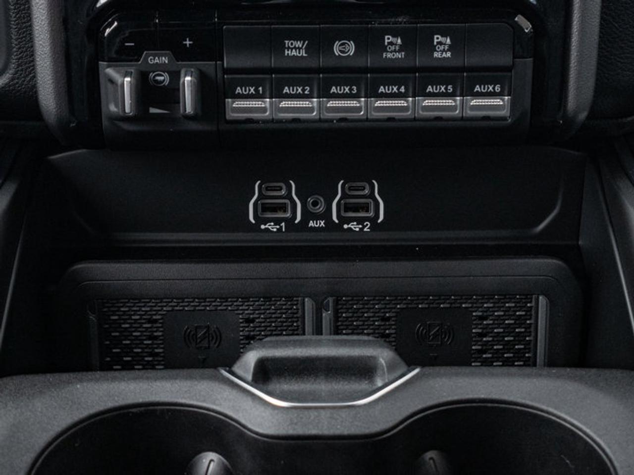 2026 RAM 3500 Big Horn Photo