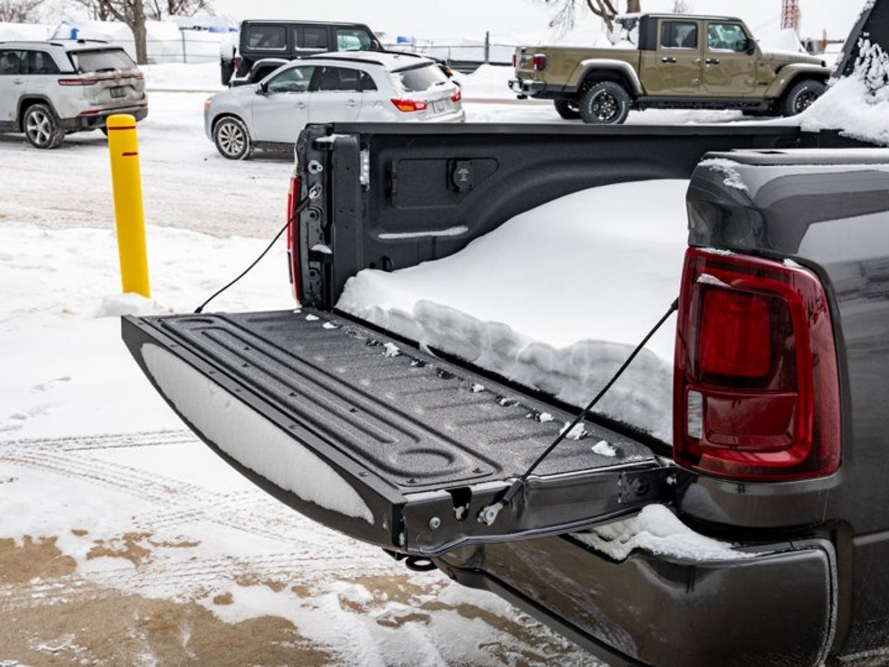 2026 RAM 3500 Limited Photo