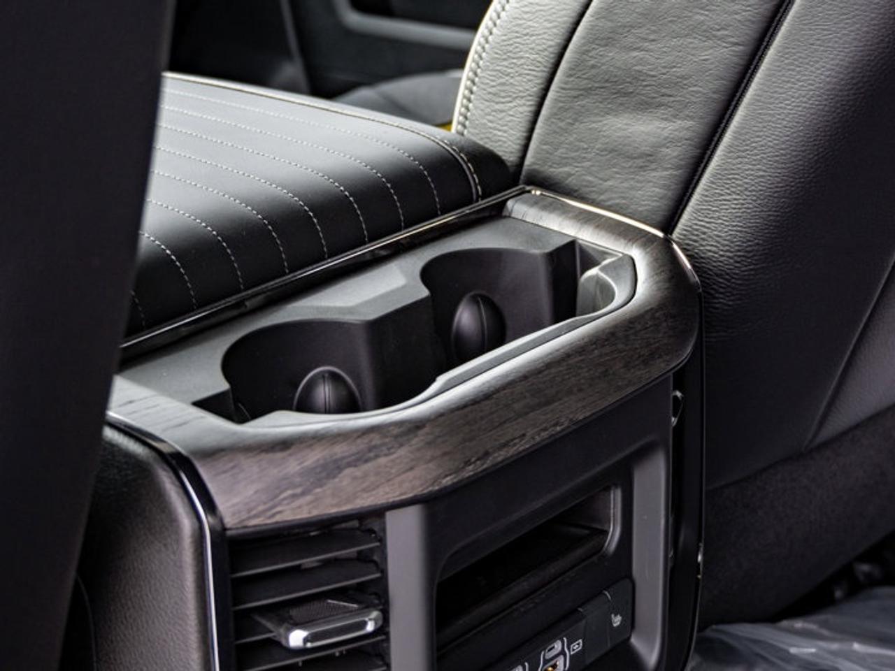 2026 RAM 3500 Limited Photo