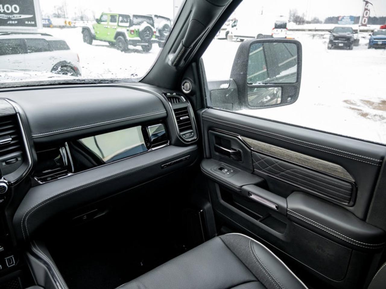 2026 RAM 3500 Limited Photo