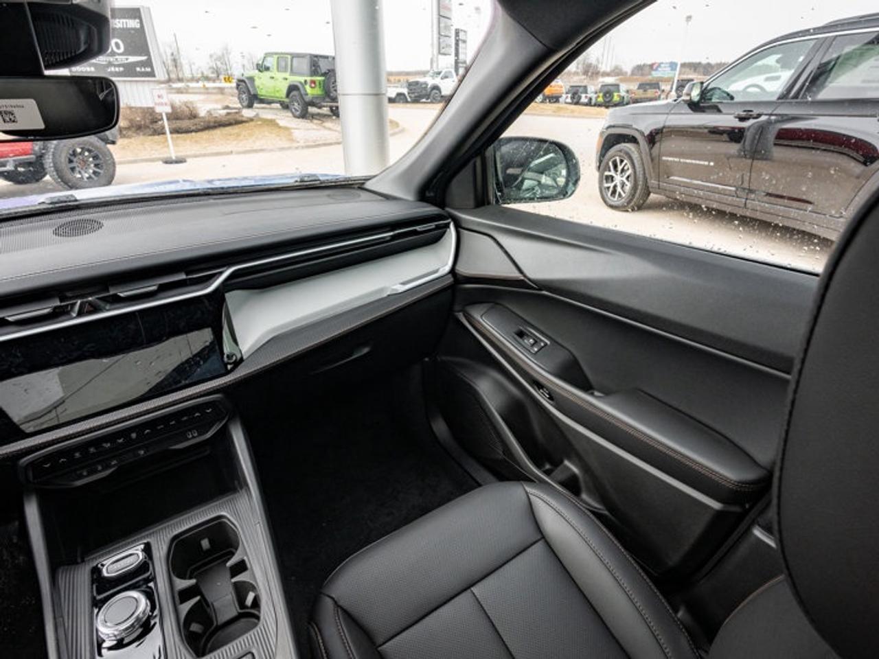 2026 Jeep Cherokee Limited Photo