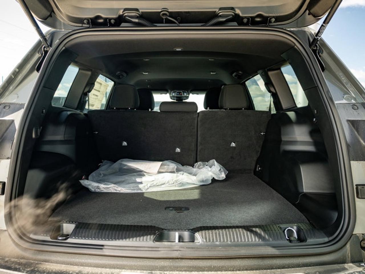 2026 Jeep Cherokee laredo Photo