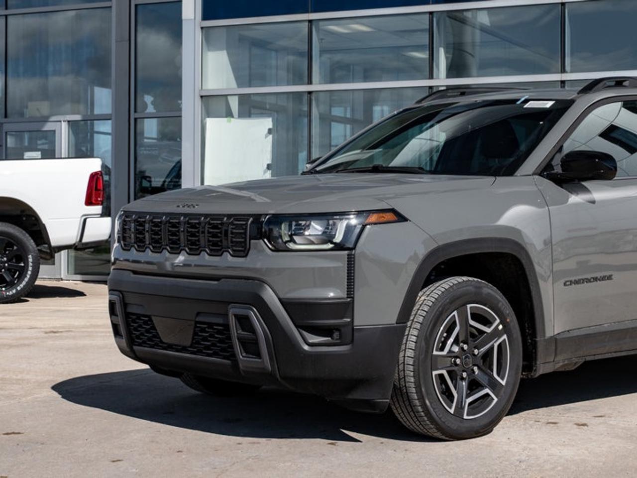 2026 Jeep Cherokee laredo Photo