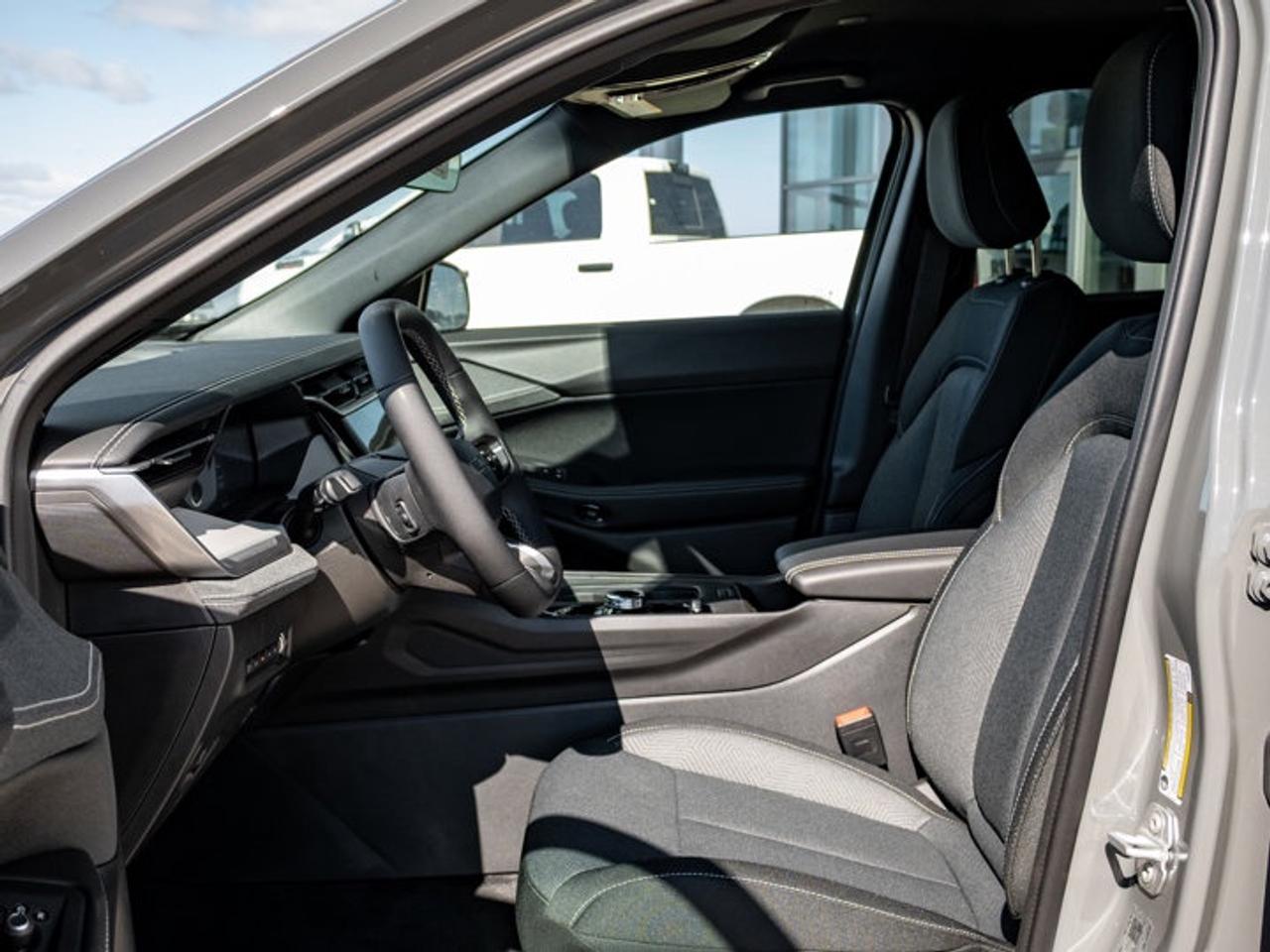 2026 Jeep Cherokee laredo Photo