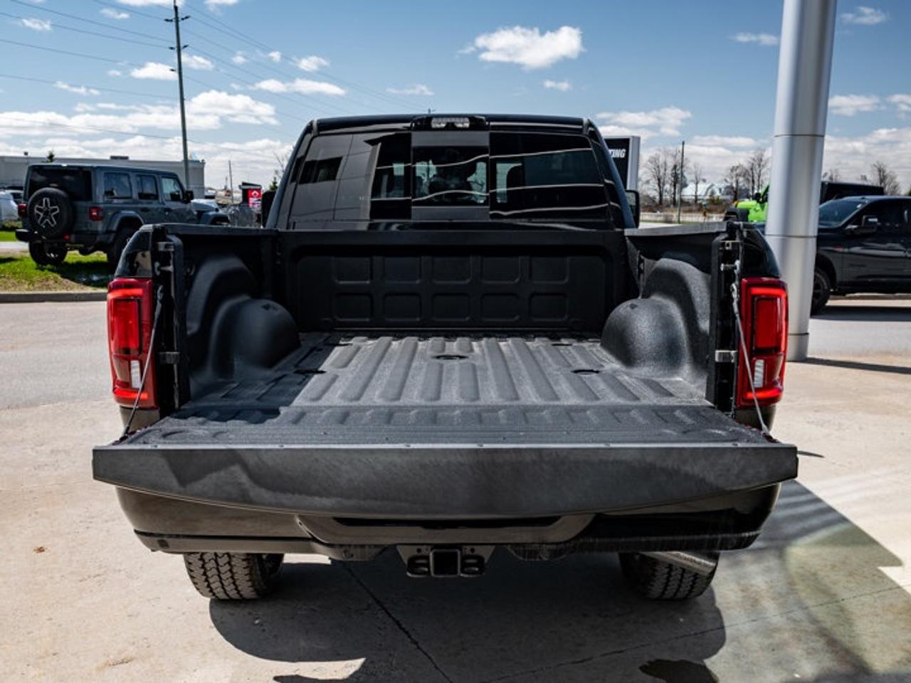 2026 RAM 3500 Big Horn Photo