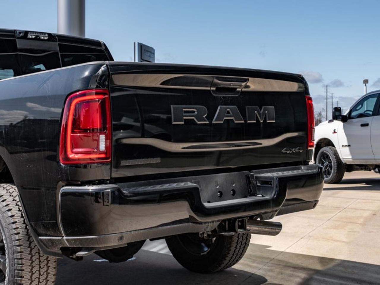 2026 RAM 3500 Big Horn Photo