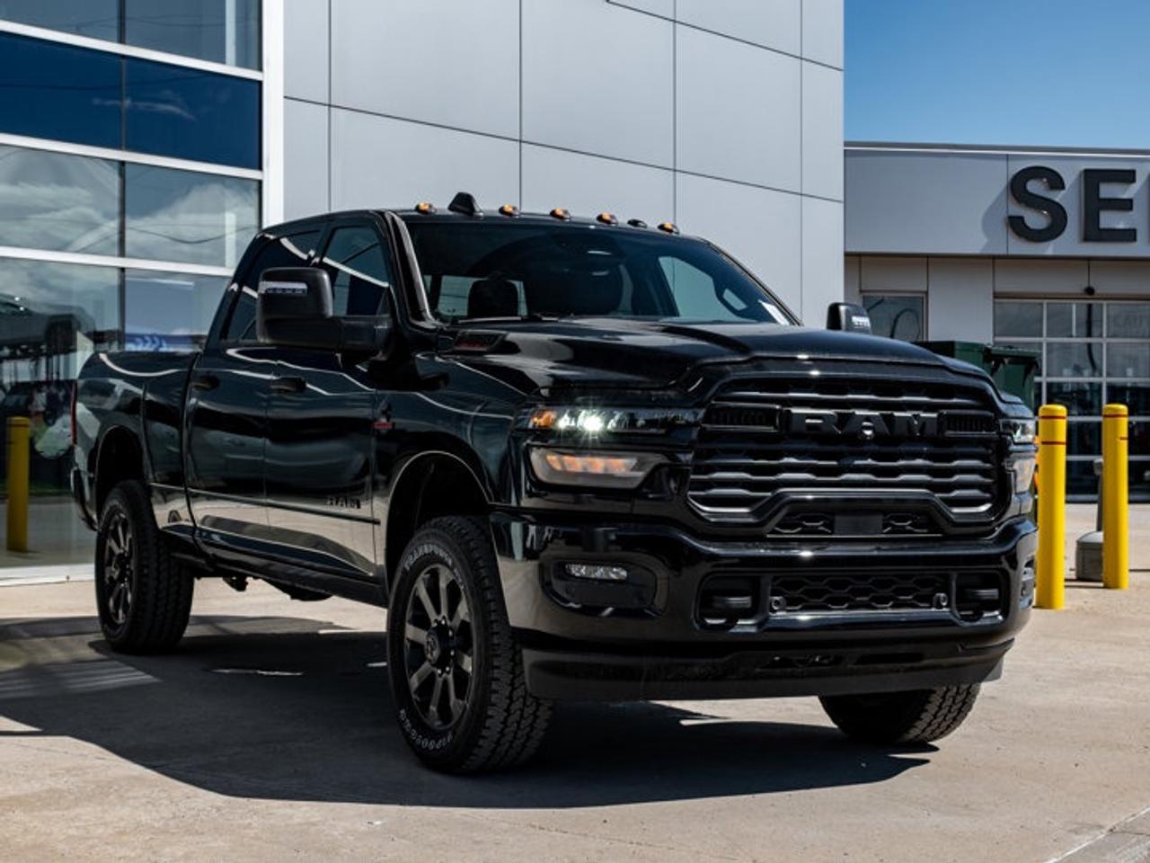 2026 RAM 3500 Big Horn Photo