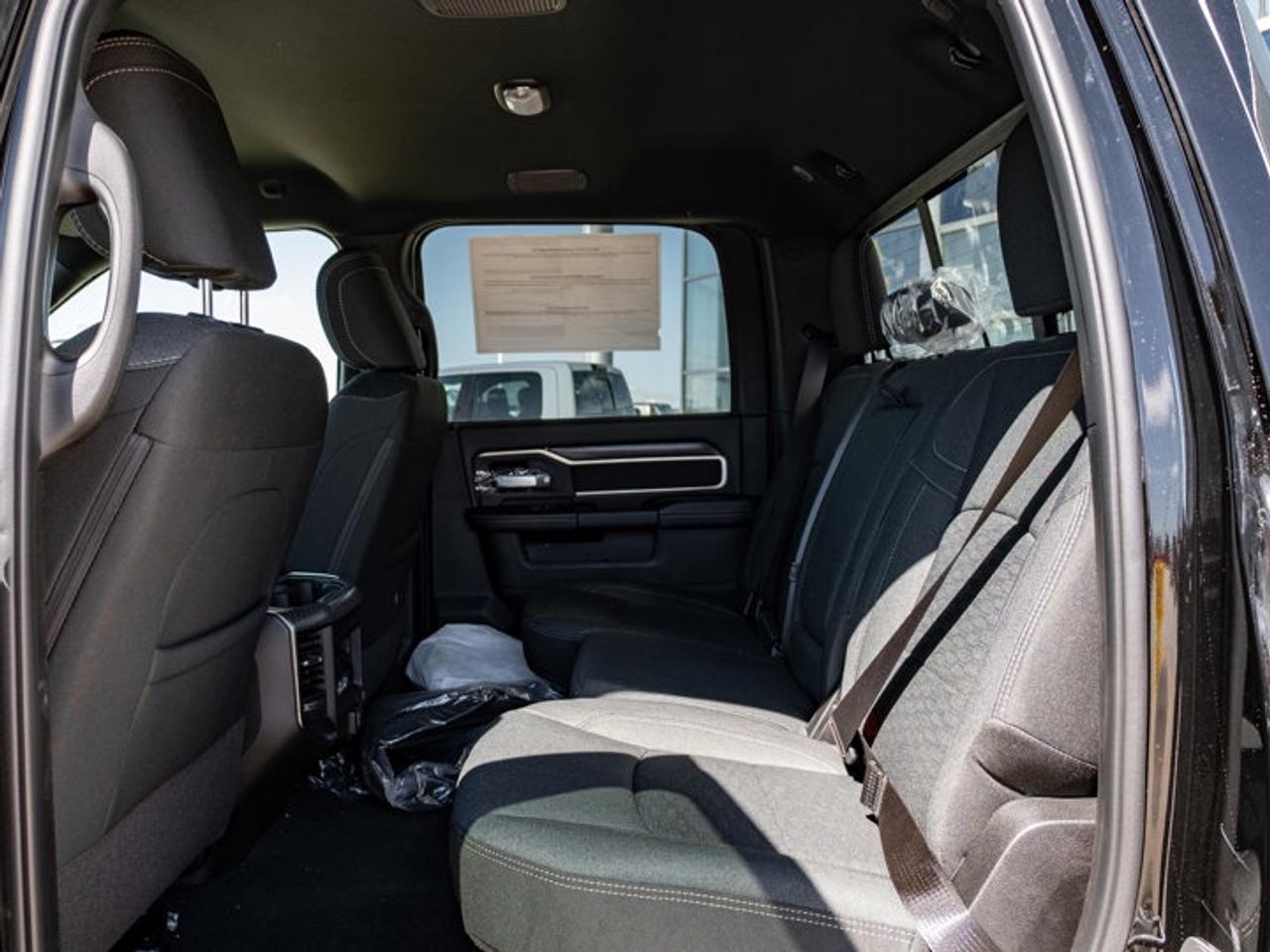 2026 RAM 3500 Big Horn Photo