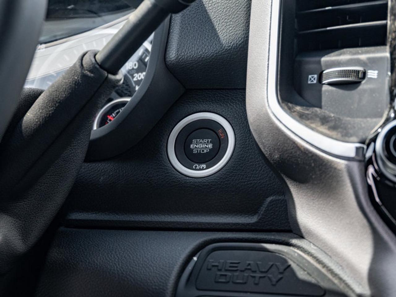2026 RAM 3500 Big Horn Photo