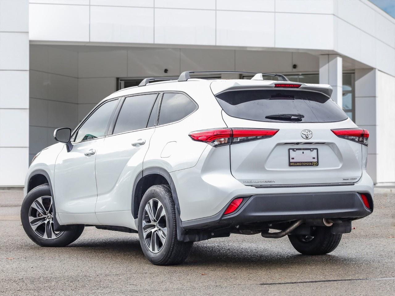 2022 Toyota Highlander XLE Photo