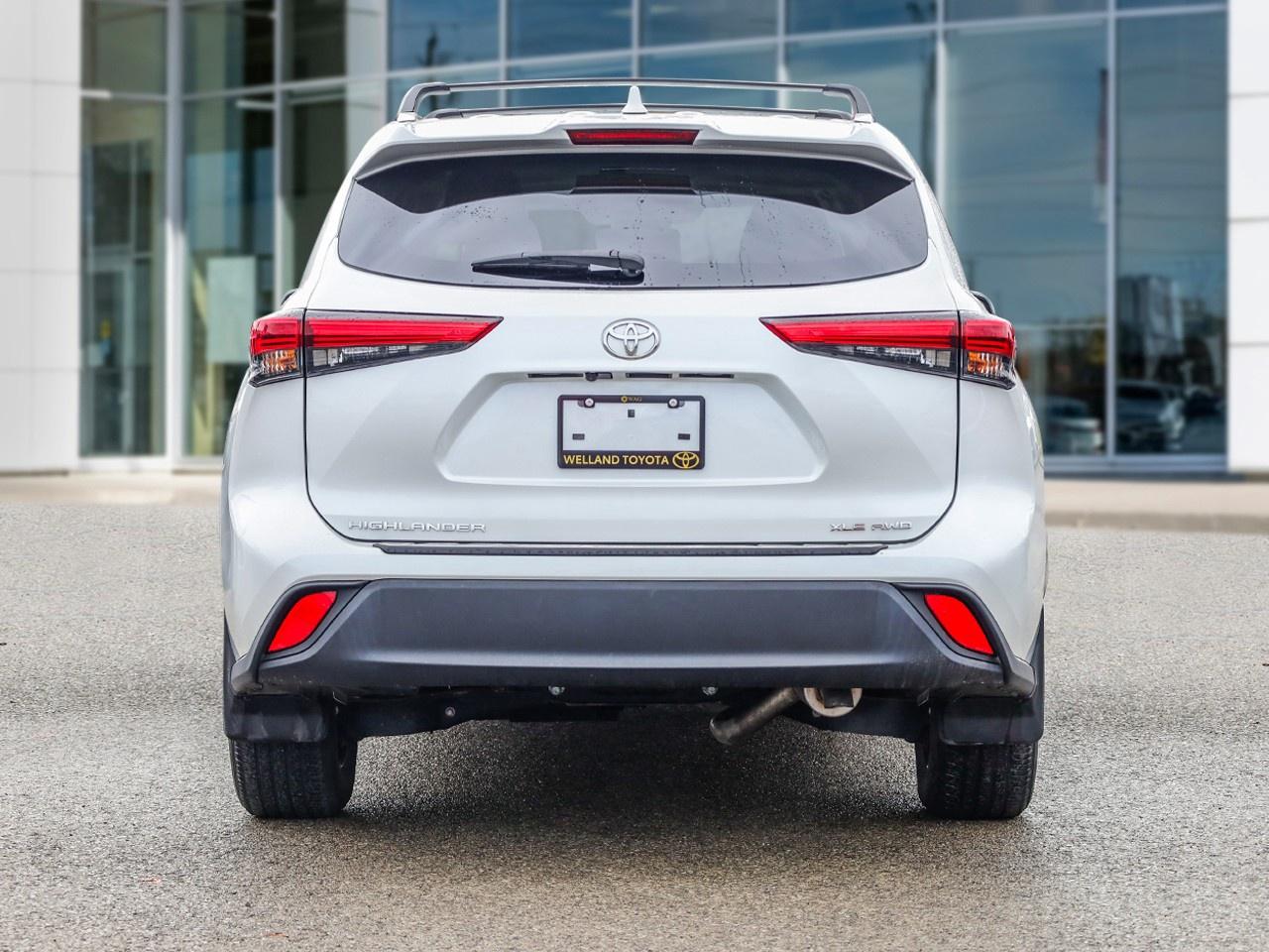 2022 Toyota Highlander XLE Photo