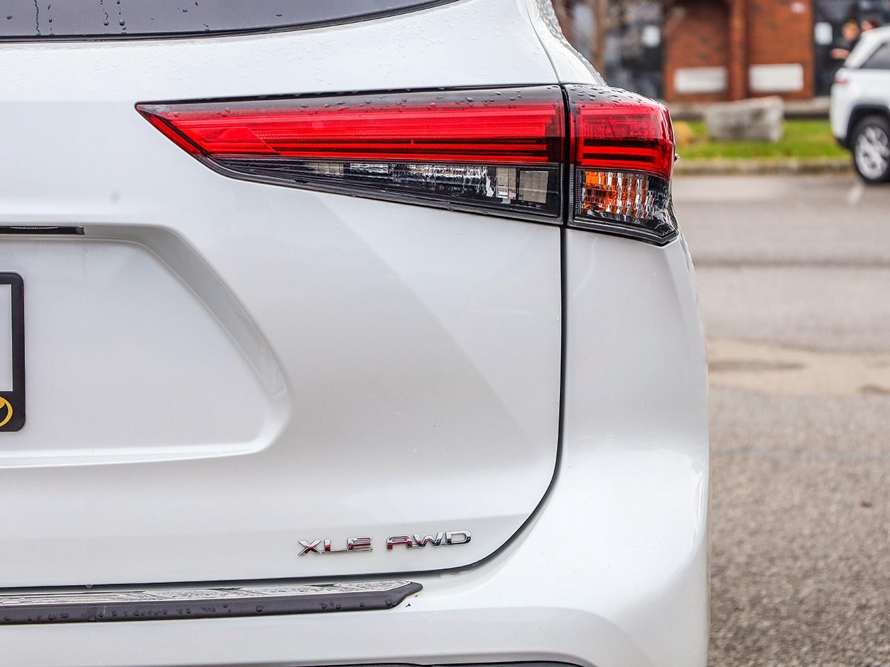 2022 Toyota Highlander XLE Photo