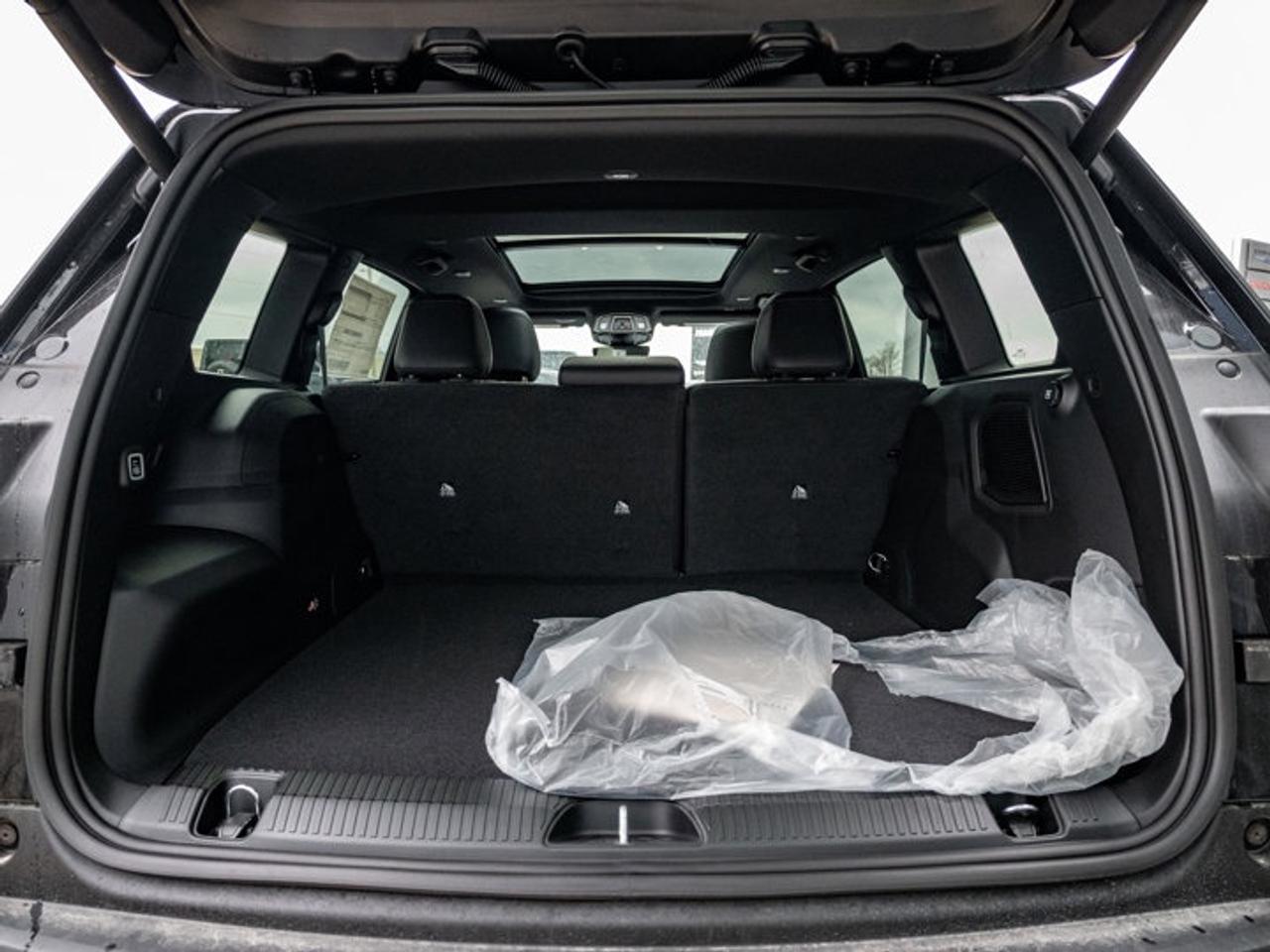 2026 Jeep Cherokee Limited Photo