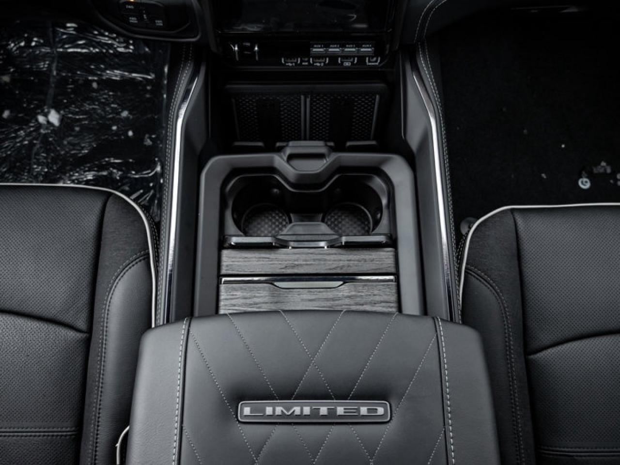 2026 RAM 3500 Limited Photo