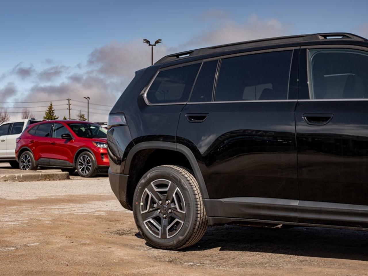 2026 Jeep Cherokee laredo Photo