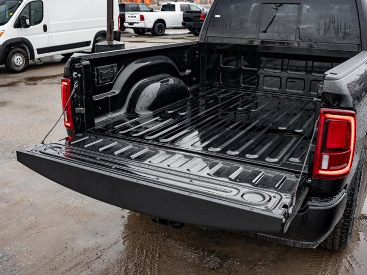 2026 RAM 3500 Big Horn Photo