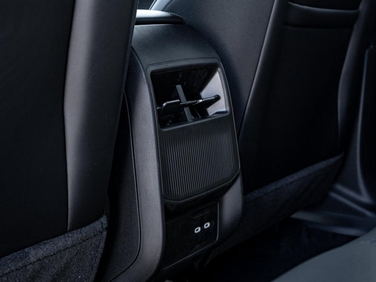 2026 Jeep Cherokee Limited Photo