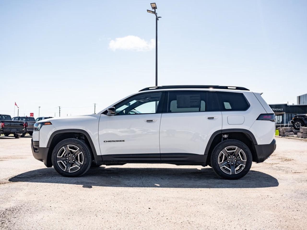2026 Jeep Cherokee Limited Photo4