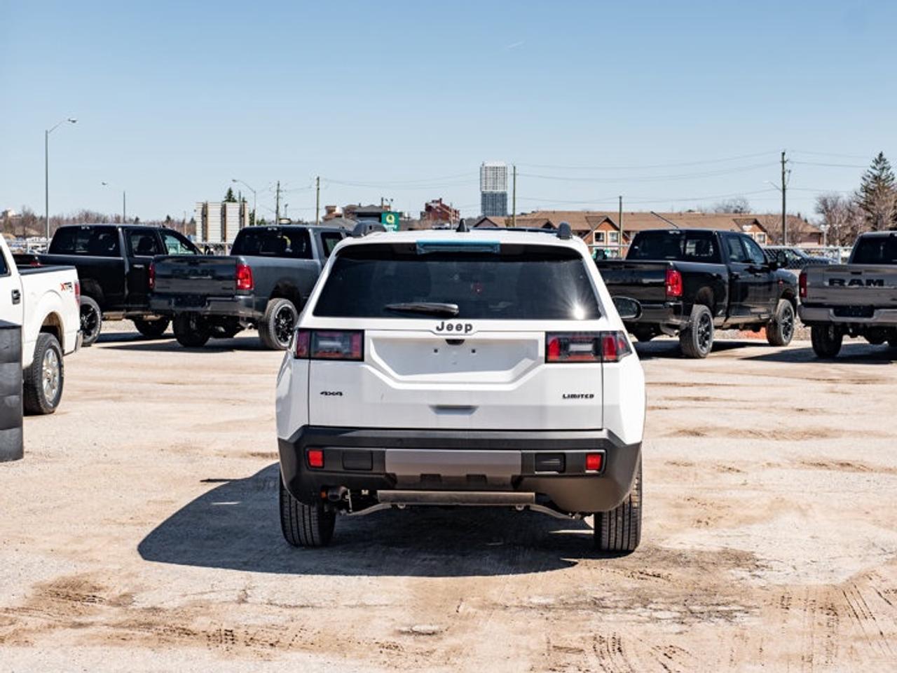 2026 Jeep Cherokee Limited Photo