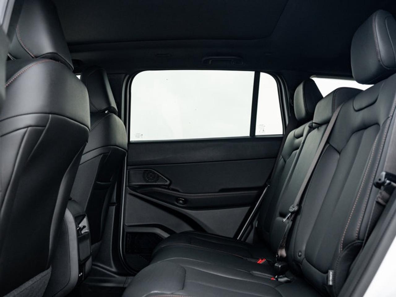 2026 Jeep Cherokee Limited Photo