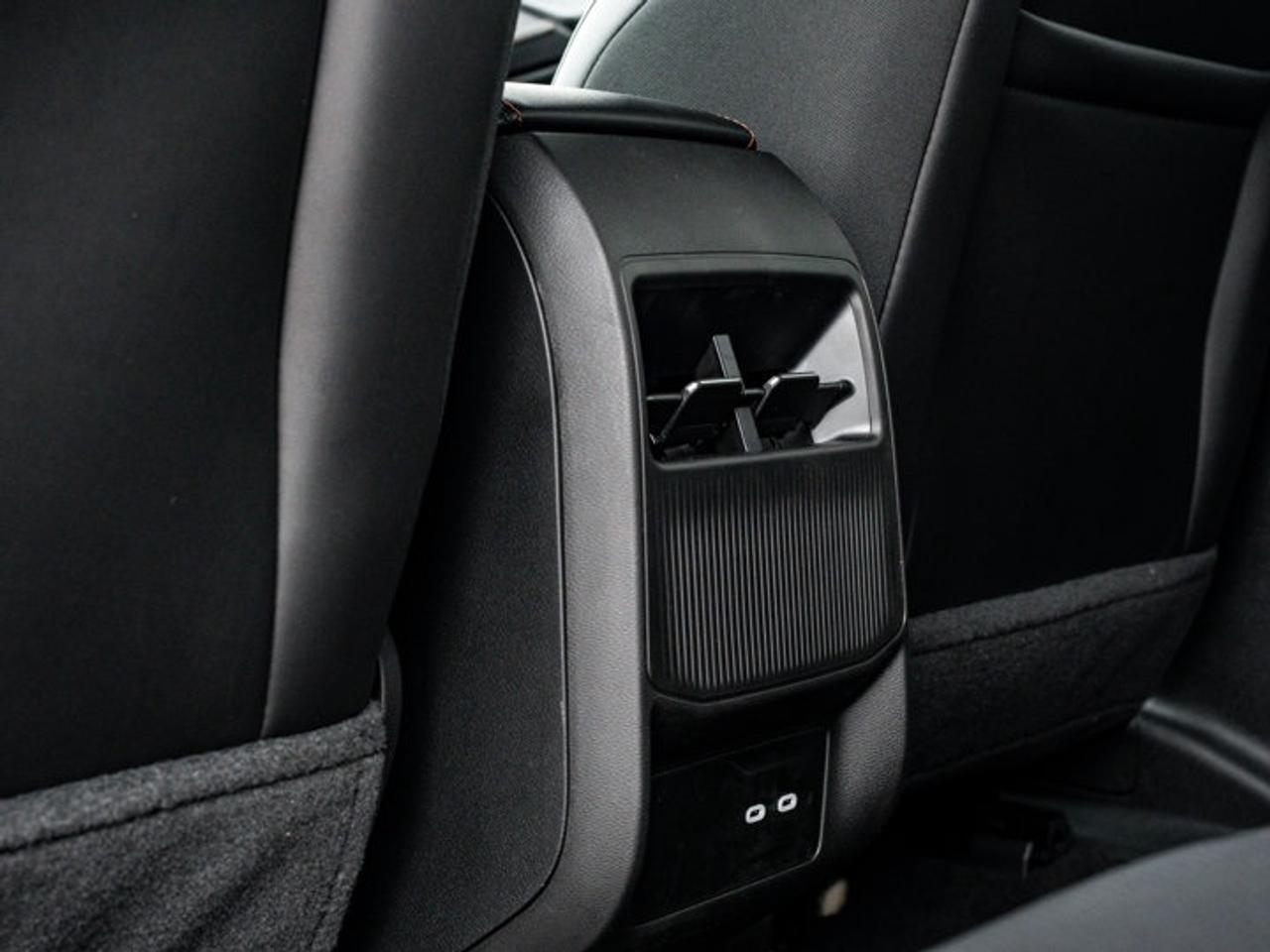 2026 Jeep Cherokee Limited Photo