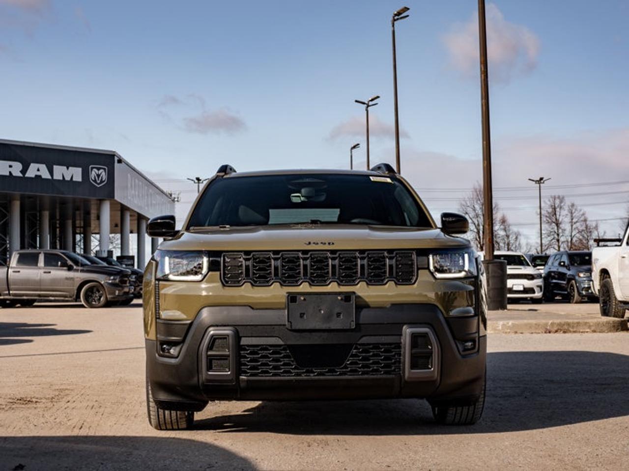 2026 Jeep Cherokee laredo Photo