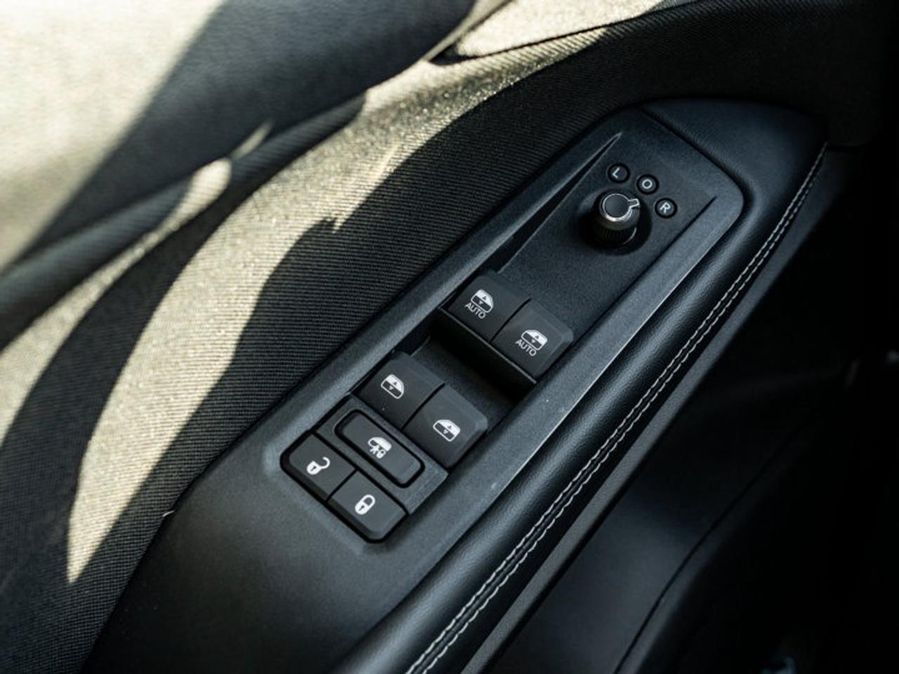 2026 Jeep Cherokee laredo Photo