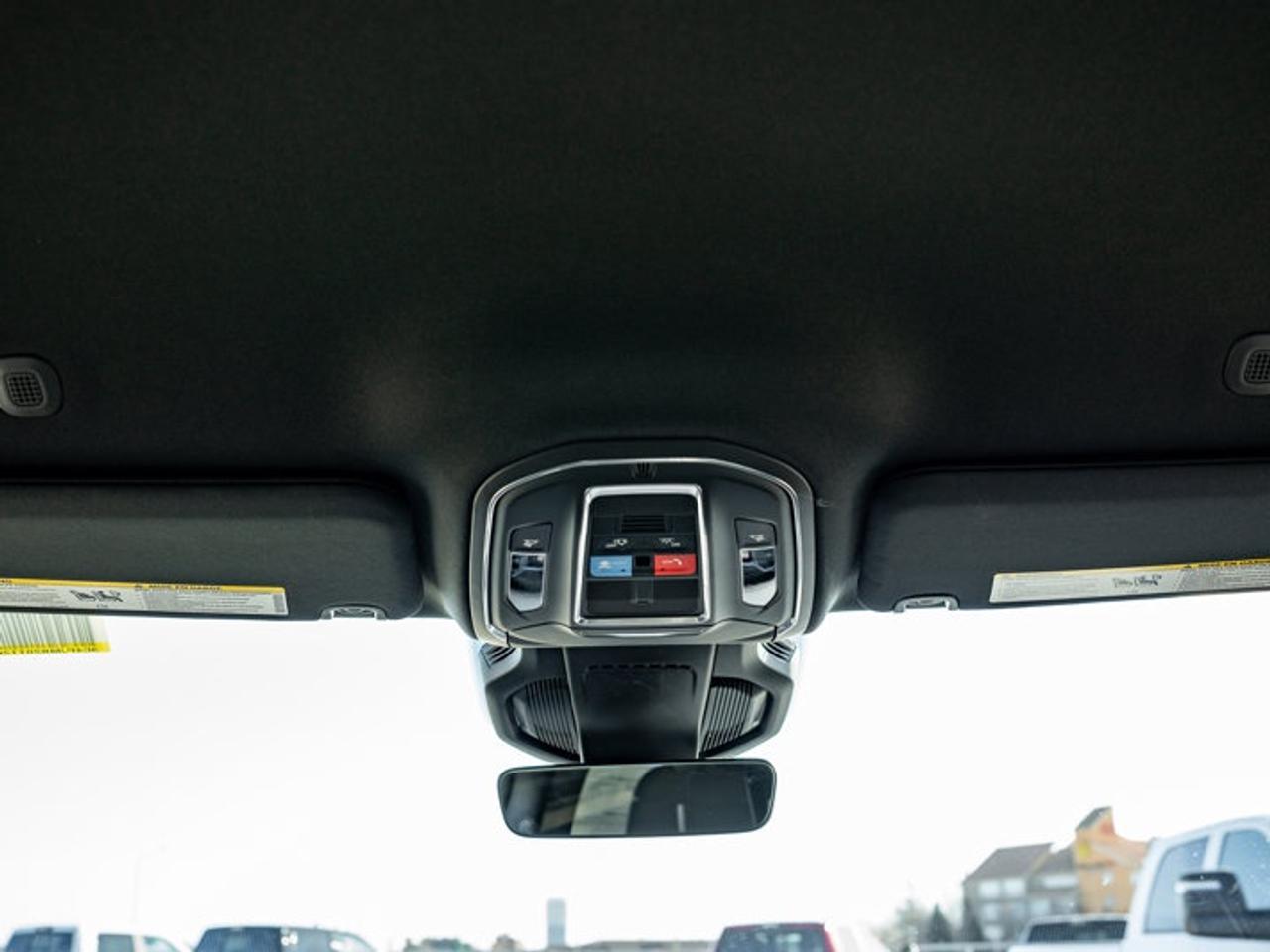 2026 Jeep Cherokee laredo Photo