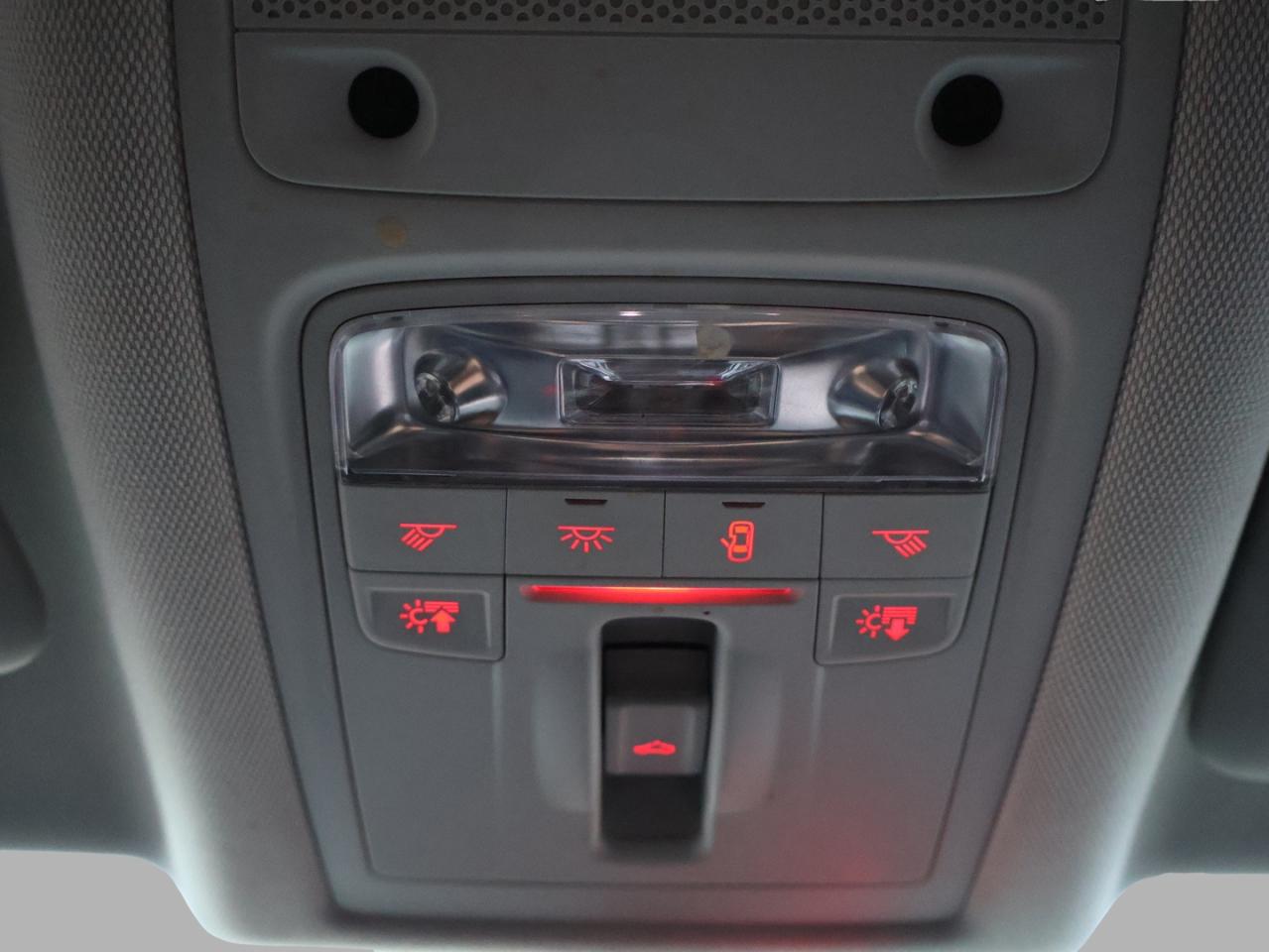 2015 Audi Q3 TECHNK AWD CERTIFIED CAMERA NAV BLUETOOTH HEATED LEATHER  P.ROOF P.SENSORS B.SPOT CRUISE ALLOYS - Photo #36