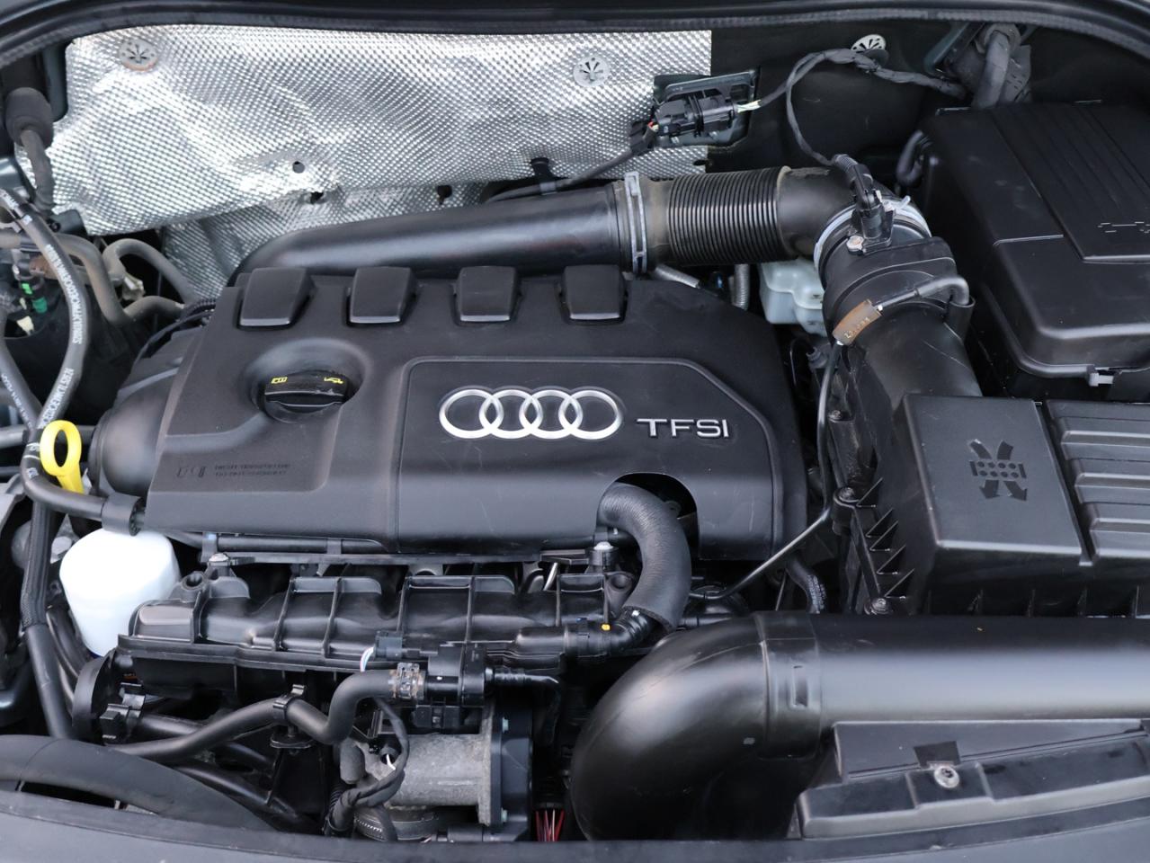 2015 Audi Q3 TECHNK AWD CERTIFIED CAMERA NAV BLUETOOTH HEATED LEATHER  P.ROOF P.SENSORS B.SPOT CRUISE ALLOYS - Photo #42