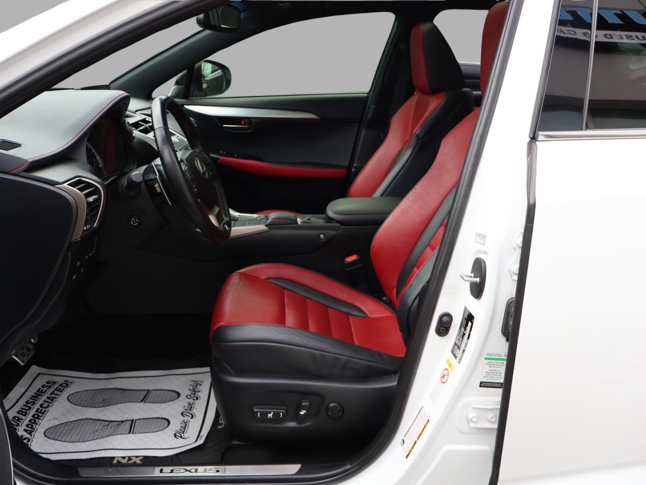 2019 Lexus NX 300t F-SPORT AWD CERTIFIED *ACCIDENT FREE*2nd WINTER* CAMERA NAV COOL/HEAT LEATHER SEAT/STEERING SUNROOF BLUETOOTH B.SPOT ALLOYS - Photo #14