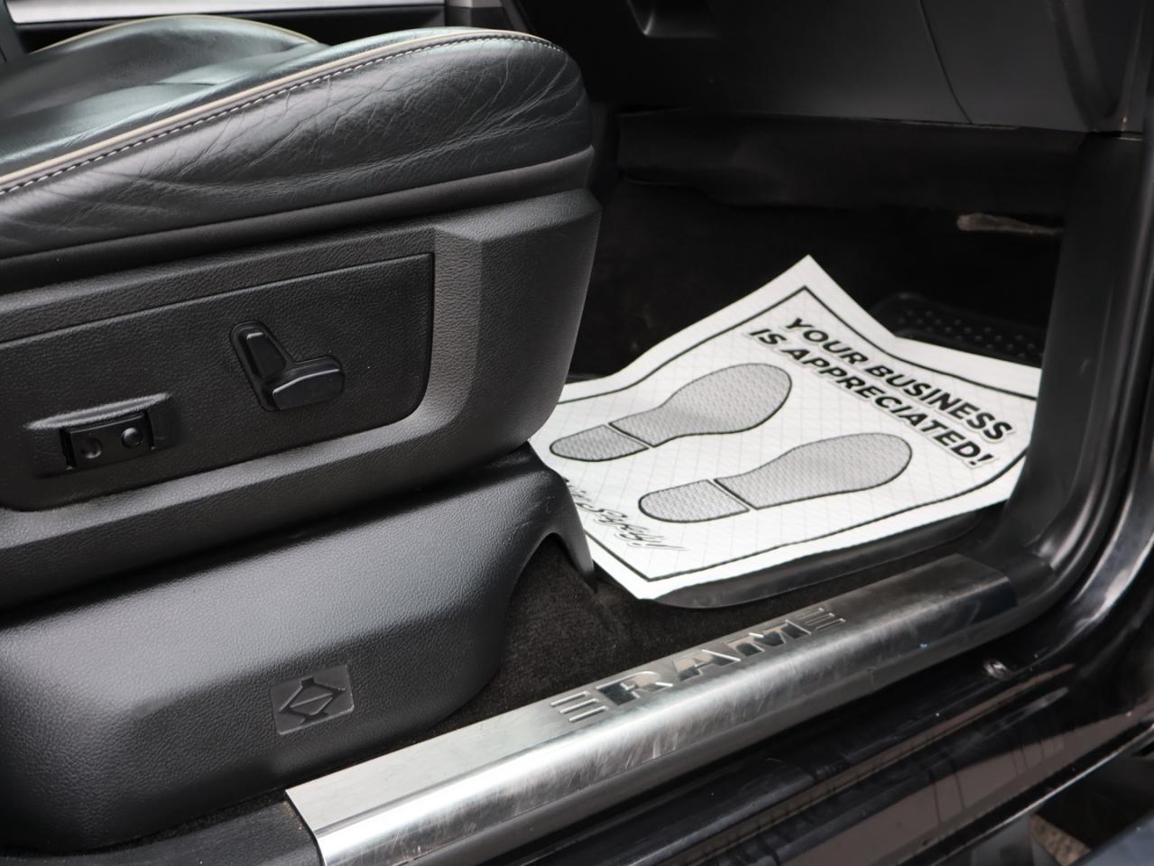 2018 RAM 1500 LIMITED HEMI CREW 4WD CERTIFIED *ACCIDENT FREE*DODGE MAINTAIN* CAMERA NAV BLUETOOTH HEAT/COOL LEATHER SEATS/STEERING SUNROOF P.SENSORS CRUISE ALLOYS - Photo #31