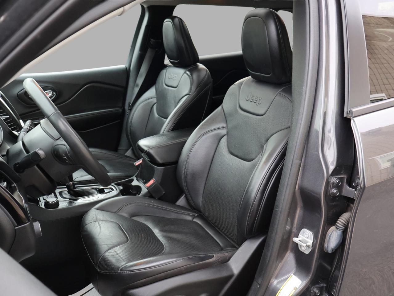 2021 Jeep Cherokee V6 LATITUDE LUXURY 4WD CERTIFIED *1 OWNER*ACCIDENT FREE* CAMERA NAV BLUETOOTH LEATHER HEATED SEATS SUNROOF CRUISE ALLOYS - Photo #13