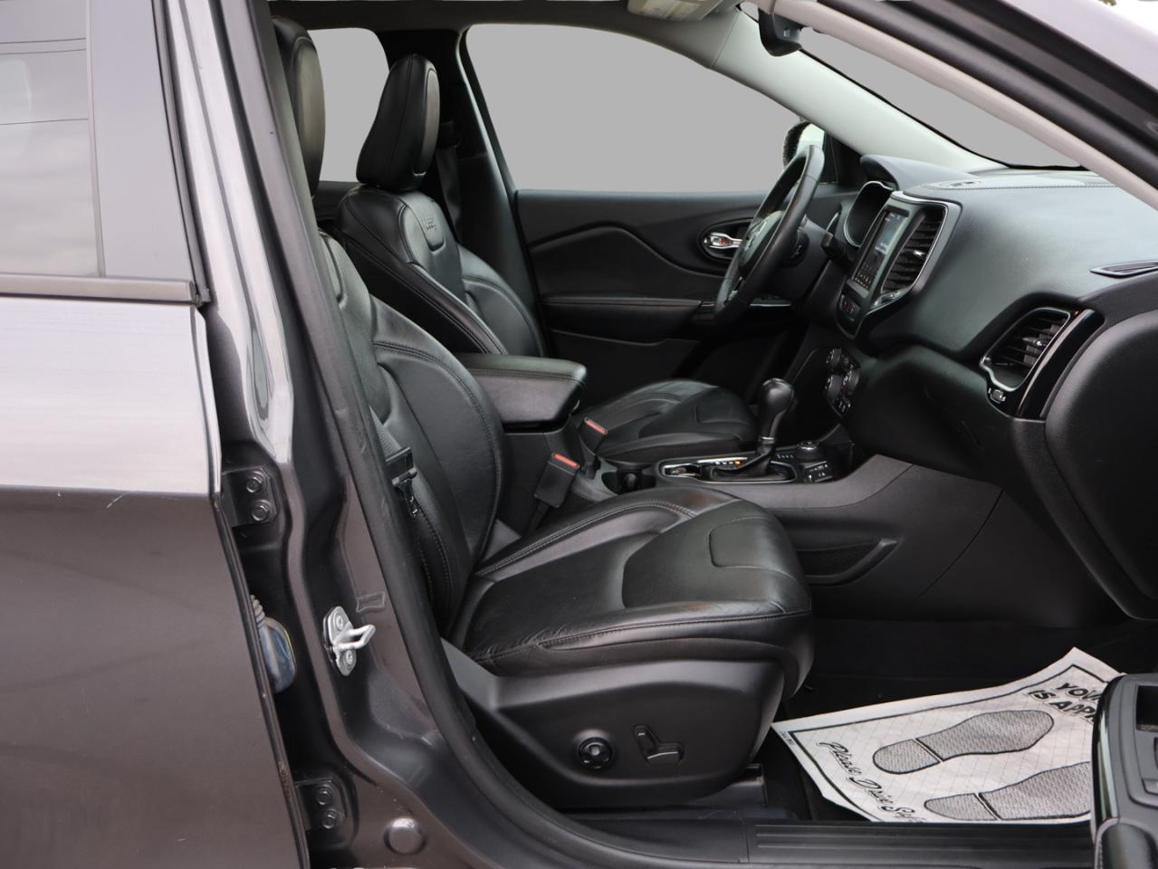 2021 Jeep Cherokee V6 LATITUDE LUXURY 4WD CERTIFIED *1 OWNER*ACCIDENT FREE* CAMERA NAV BLUETOOTH LEATHER HEATED SEATS SUNROOF CRUISE ALLOYS - Photo #17