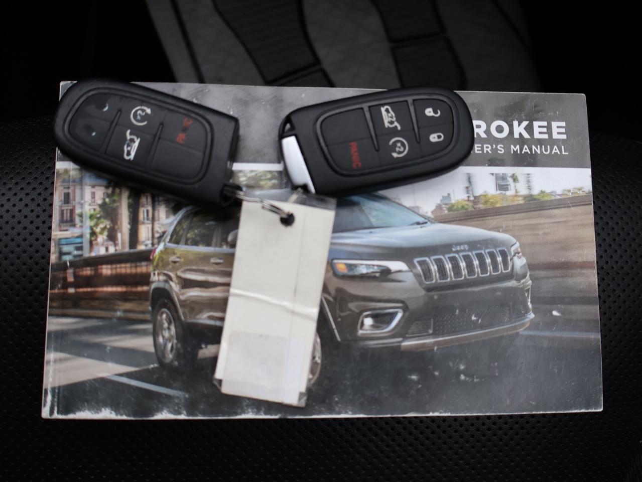 2021 Jeep Cherokee V6 LATITUDE LUXURY 4WD CERTIFIED *1 OWNER*ACCIDENT FREE* CAMERA NAV BLUETOOTH LEATHER HEATED SEATS SUNROOF CRUISE ALLOYS - Photo #43