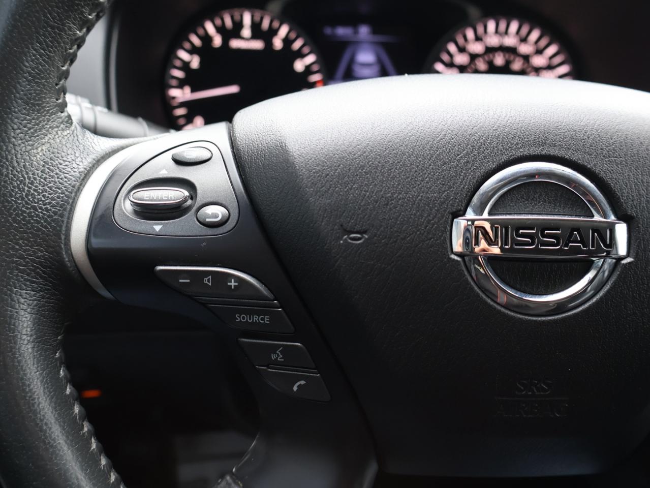 2017 Nissan Pathfinder SL 4WD CERTIFIED *7 SEATS*NISSAN MAINTAIN*2nd WINTER* 360 CAMERA NAV BLUETOOTH LEATHER HEATED 4 SEATS/STEERING DUAL ROOF CRUISE ALLOYS - Photo #31