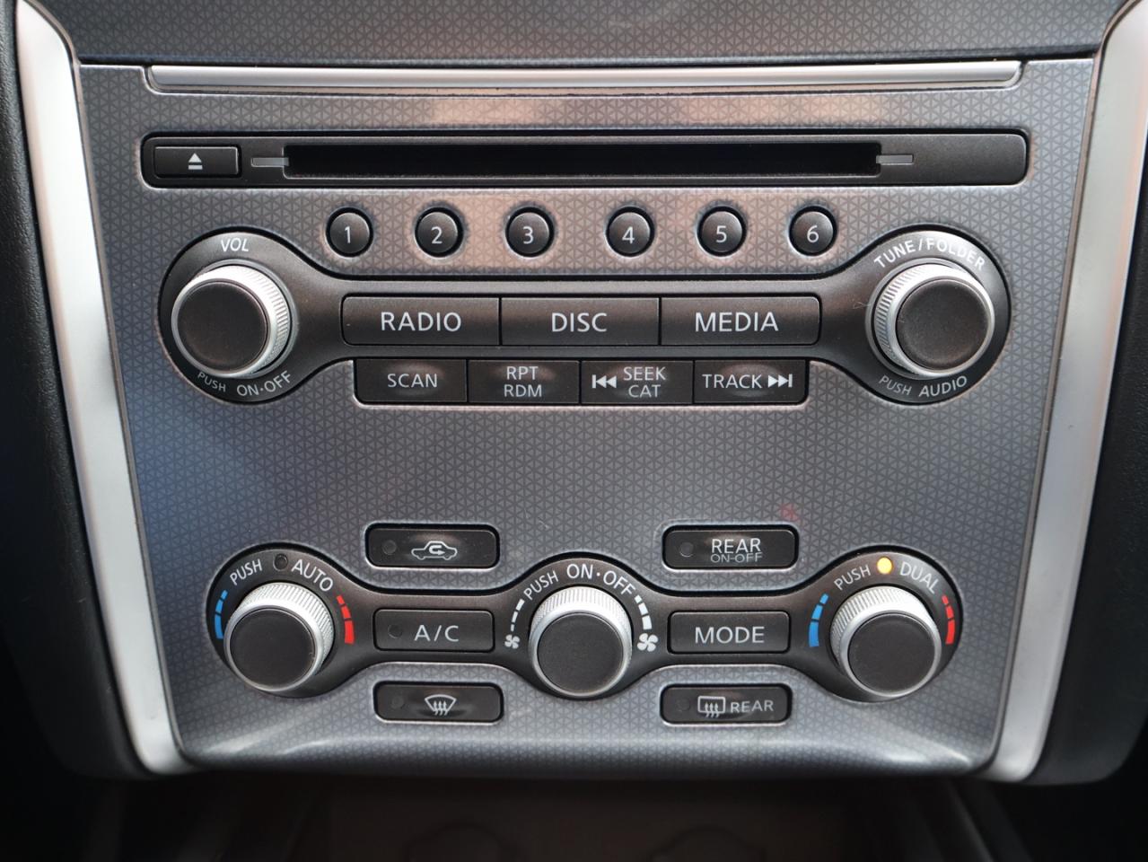 2017 Nissan Pathfinder SL 4WD CERTIFIED *7 SEATS*NISSAN MAINTAIN*2nd WINTER* 360 CAMERA NAV BLUETOOTH LEATHER HEATED 4 SEATS/STEERING DUAL ROOF CRUISE ALLOYS - Photo #34